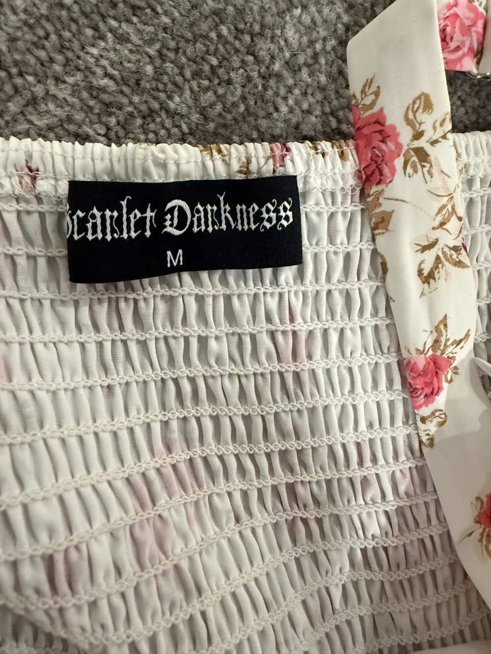 Scarlet Darkness Pink Floral Milkmaid Midi Dress Size Medium NWOT - Picture 3 of 10